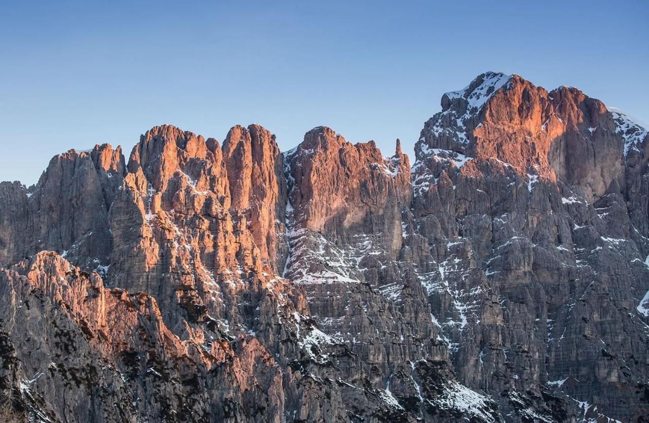 Отель Dolomitiloungebelluno Mountain Resources Экстерьер фото